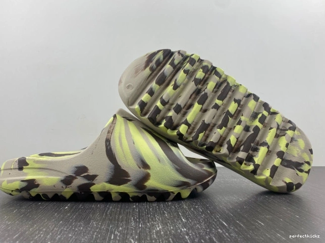 FZ5899 Slide Yeezy Adidas 0812